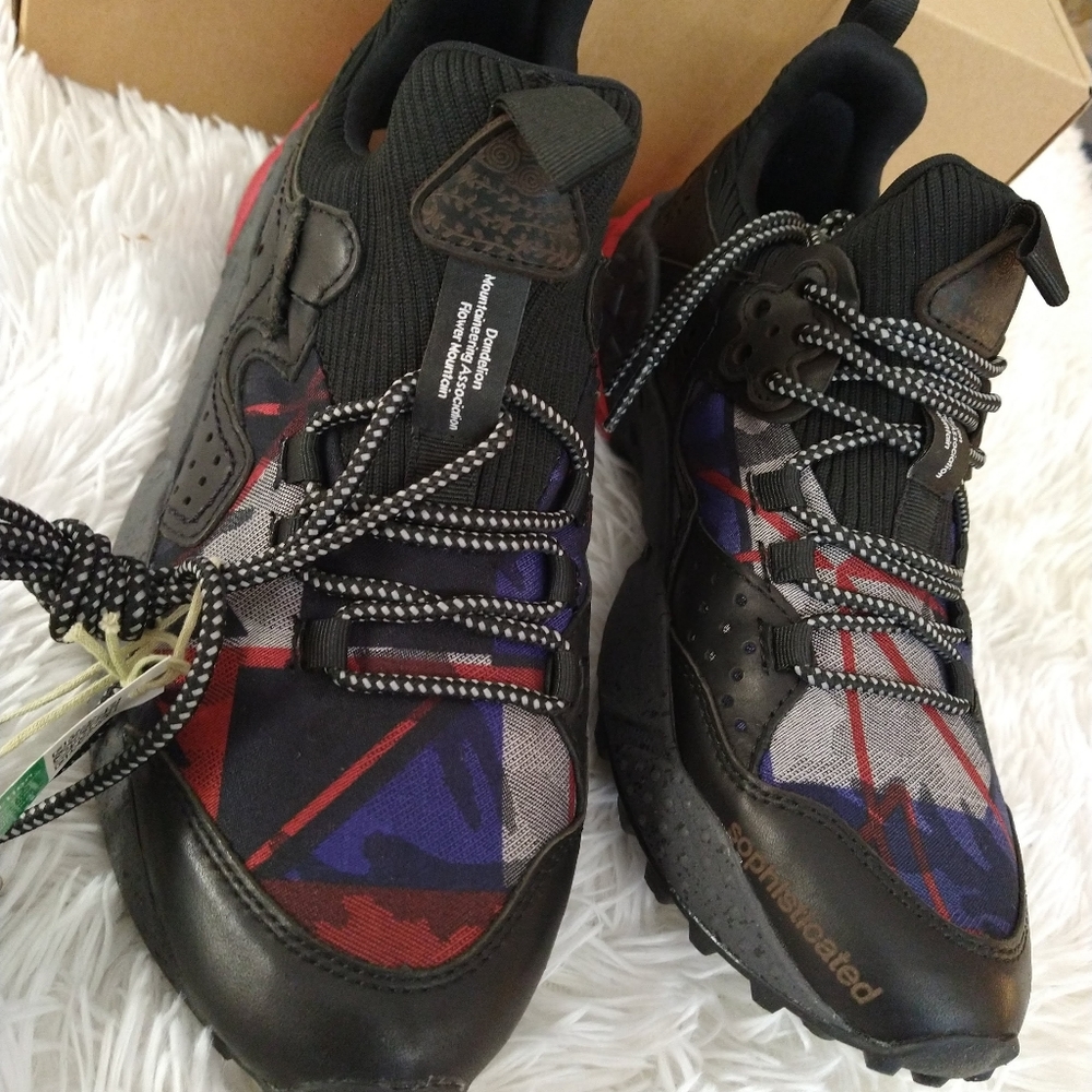 Flower Mountain Men's Kotetsu Leather Low-Top *******damaged .****** Right side.